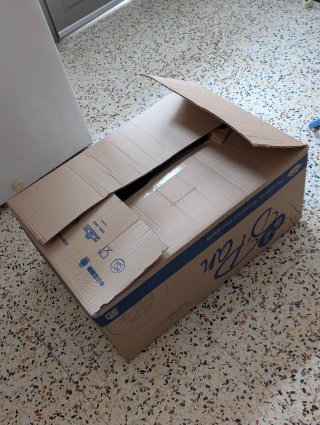 Cajas de cartón De dos tamaños