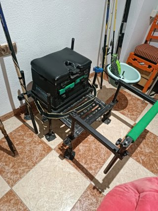 Caja de pesca Drennan