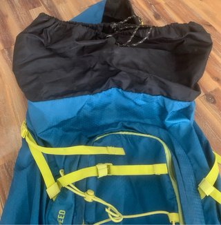 Mochila Quechua 50L Refuerzo Metálico