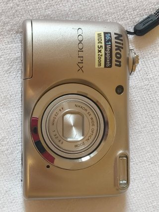 Nikon Coolpix A10 Fotocamera Digitale Argento