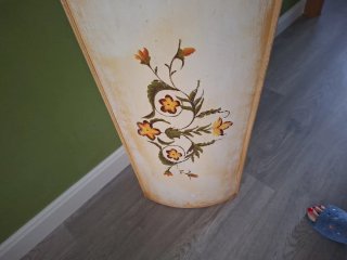 Baúl decorado madera floral beige y dorado