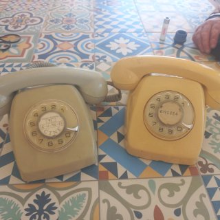 Teléfonos antiguos de disco