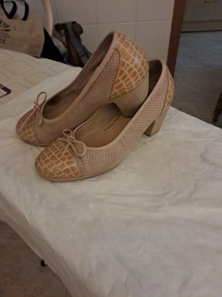 Zapatos Monem Beige