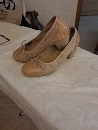 Zapatos Monem Beige