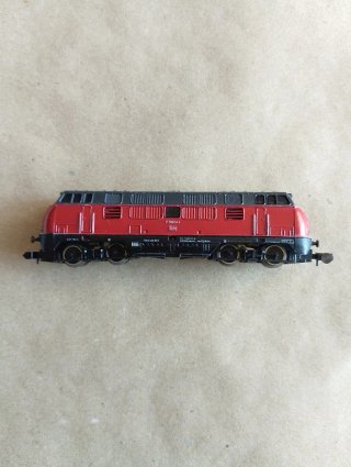 Locomotora ARNOLD