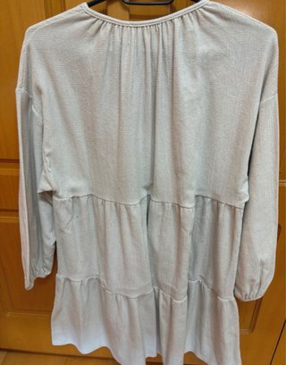 Vestido beige manga larga talla única