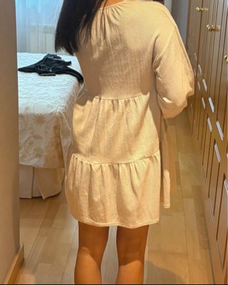 Vestido beige manga larga talla única