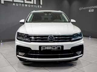 Volkswagen Tiguan 2.0 TDI DSG7 4Motion R-Line