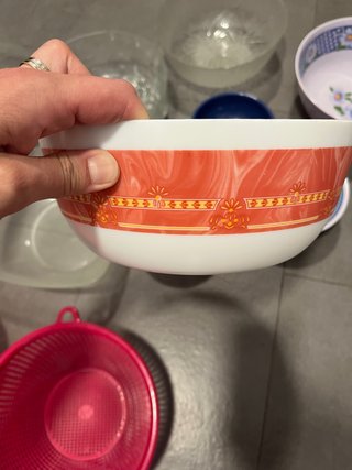 25€ todo - Set de cocina: cuencos y coladores
