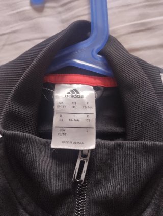 Chándal Adidas 176cm para 15-16 años