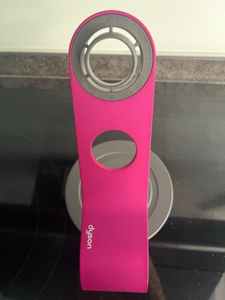 Soporte Dyson para secador de pelo