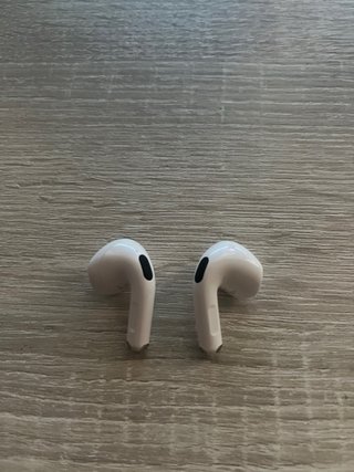 Airpods 4 Base Blanco