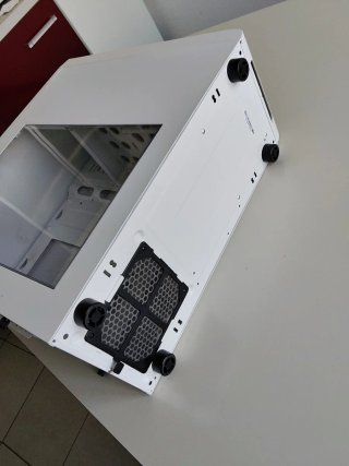 Caja PC Gaming/Servidor Blanca