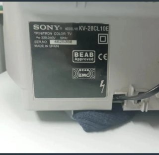 TV Sony Trinitron WEGA RETRO 28