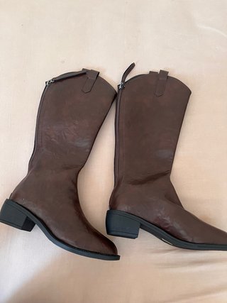 Botas altas marrones nuevas