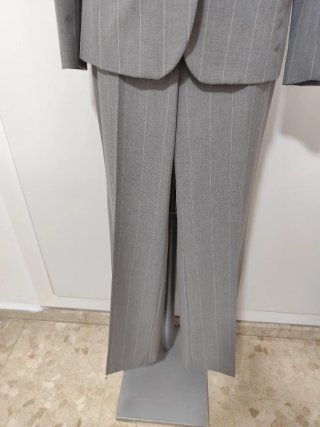 Conjunto traje chaqueta , pantalón y blusa