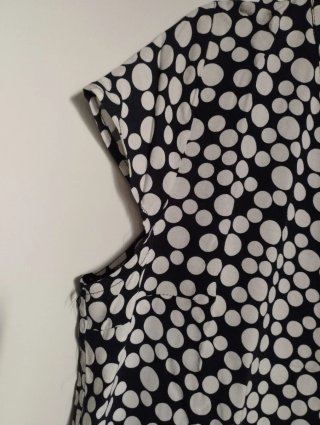 Vestido sin estrenar manga corta con etiqueta
