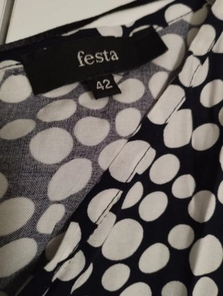 Vestido sin estrenar manga corta con etiqueta