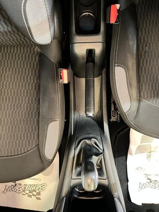 Peugeot 208 5P STYLE 1.6 BlueHDi 55KW (75CV)