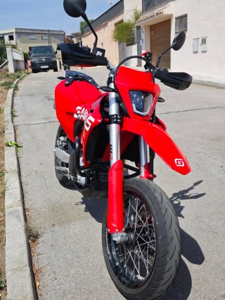 Gas Gas ES700 con kit Supermotard