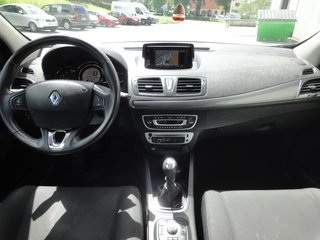 RENAULT Megane Sport Tourer Limited 1.5dCi 2015