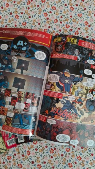 Lote 5 comics Capitán América (700 -704 ó 95-99)