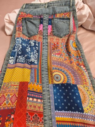 Falda vaquera patchwork multicolor es talla 36/38