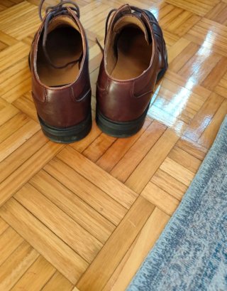 Zapatos de vestir Hobbs marrones