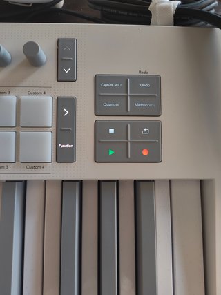 Novation Launchkey 49 MK4 Blanco