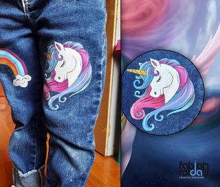 diseño y pintura sobre ropa y tenis