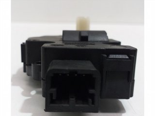 MOTOR APERTURA TRAMPILLAS CLIMATIZADOR EFB330 548