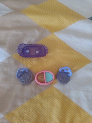 3 Littlest Pet Shop