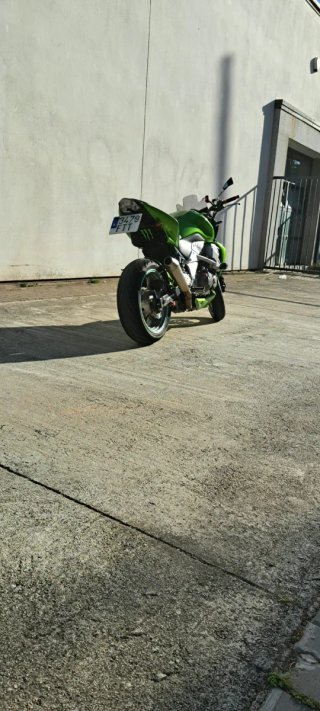 Kawasaki Z750 A2 (25kw en papeles) tiene 106cv