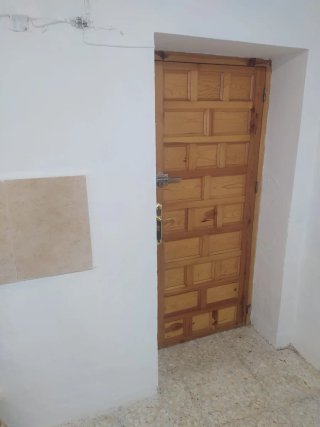 Alquiler de trasteros en valdepeñas. Espaciosos