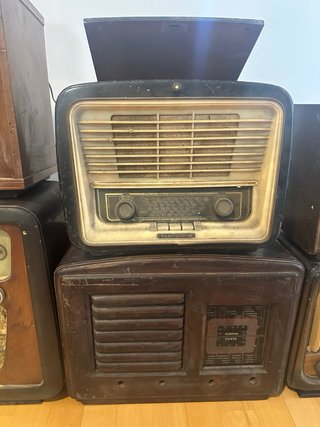Lote 14 radios antiguas Telefunken Philips Invicta
