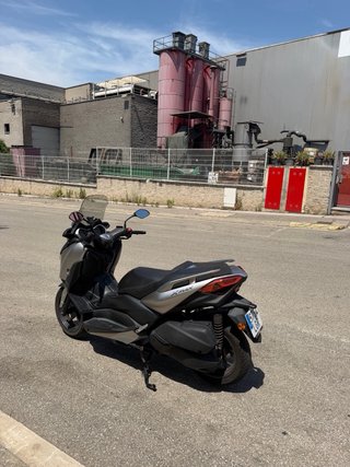 Yamaha X MAX 300 ABS