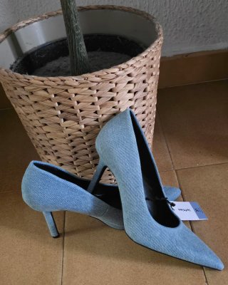 Zapatos tacón vaquero Lefties talla 37