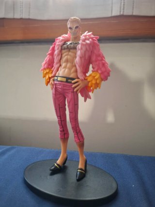 Action Figure Doflamingo One Piece 18cm