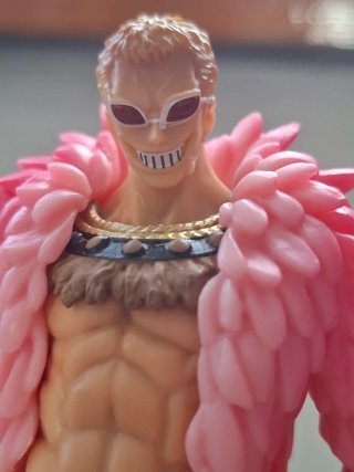 Action Figure Doflamingo One Piece 18cm