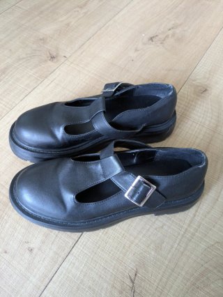 Zapatos Mary Jane negros con plataforma