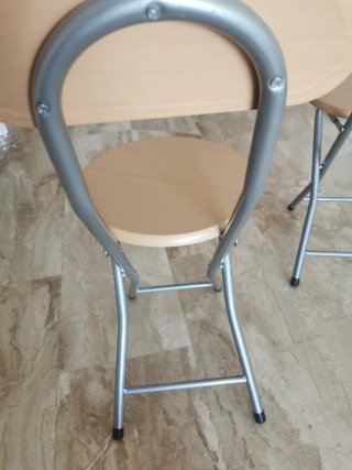 2 Sillas Plegables plástico y Metal