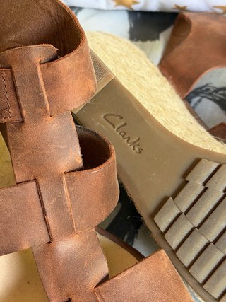 Sandalias de cuña Clarks