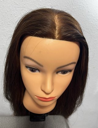 Maniquí mujer pelo largo natural