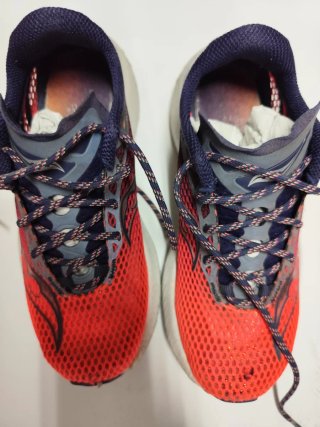 Zapatillas running mujer azul y naranja