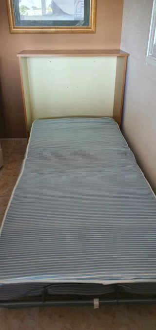 Cama Plegable Madera y Metal