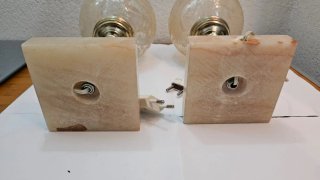 Pareja de lámparas de mesa doradas
