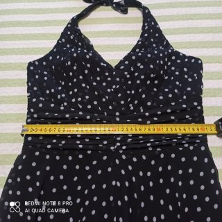 Vestido estilo Marilyn lunares