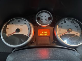 Peugeot 207 2010