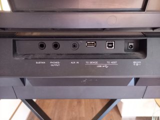 Teclado Yamaha PSR E463