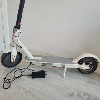 Patinete Eléctrico Xiaomi M365